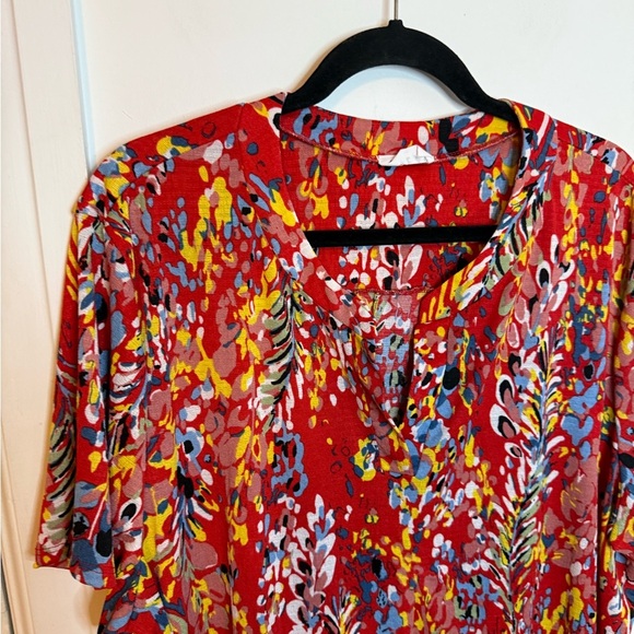 SPLA Colorful Short Sleeve Split Neck Plus Size Blouse - Picture 4 of 5